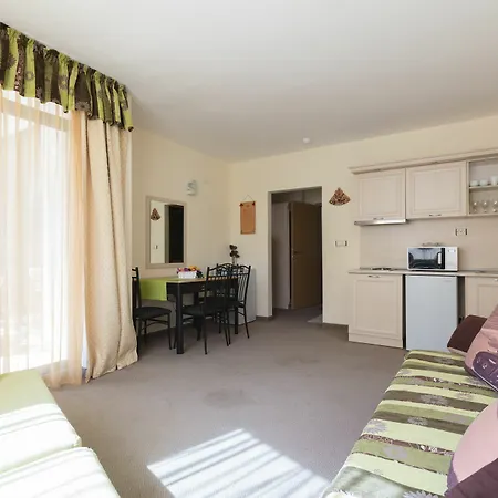 One Bedroom With Balcony